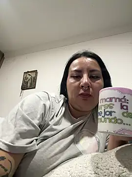 Abril Luv online show from 07-01-26, 01:07