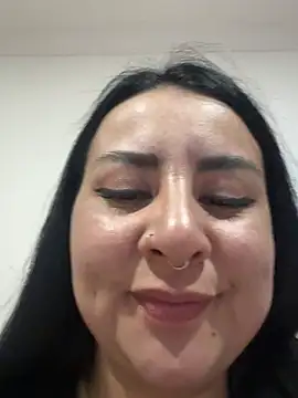 Abril Luv online show from 07-10-26, 02:05