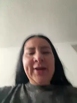 Abril Luv online show from 07-31-26, 01:32