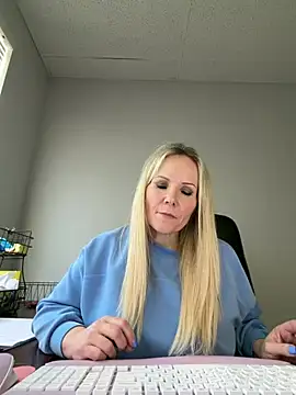 Snapshot of Sexual_Lovable_Doll chatting on 02-27-26, 08:42 Sexual Lovable Doll online show from 02-27-26, 08:42