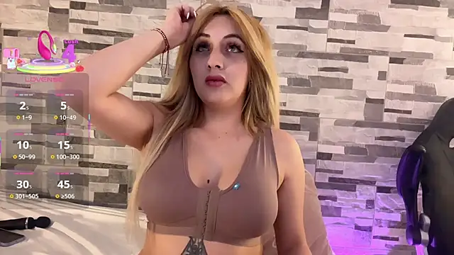 Snapshot of bigclit chatting on 01-14-26, 04:18 bigclit online show from 01-14-26, 04:18