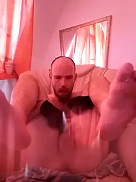 Adamvarga0318 online show from 08-01-26, 01:43