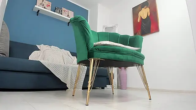 Snapshot of Kate007Bloom chatting on 02-14-26, 04:53 Kate007Bloom online show from 02-14-26, 04:53