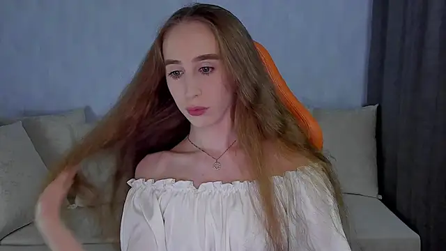 Snapshot of _mira_cle_ chatting on 11-19-25, 11:38 mira cle online show from 11-19-25, 11:38