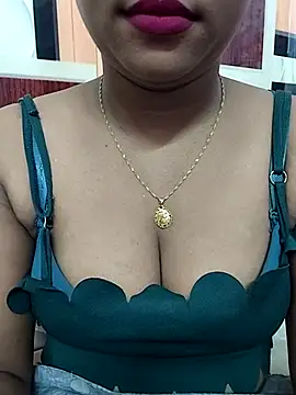 ANGE-MOU online show from 09-12-25, 01:38