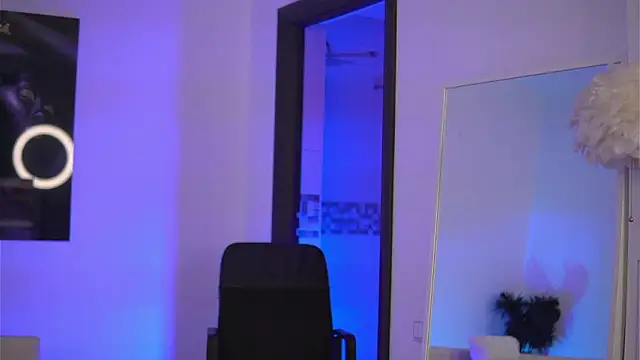 EllenKarter online show from 02-03-26, 06:40