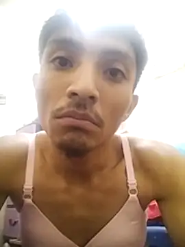 Snapshot of nazirul363108 chatting on 03-22-26, 02:59 nazirul363108 online show from 03-22-26, 02:59