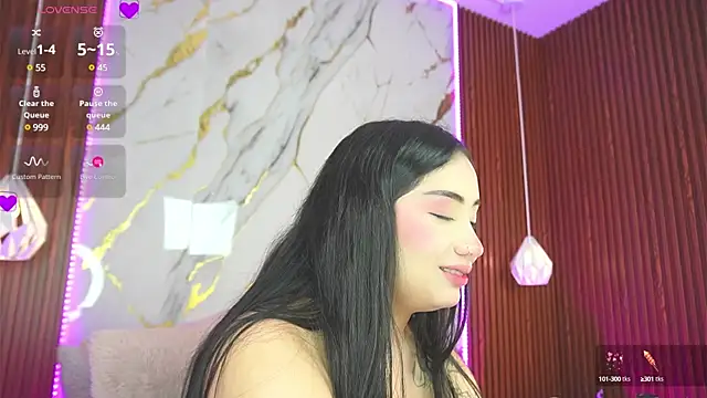 Snapshot of haylie_ chatting on 12-31-24, 06:27 haylie online show from 12-31-24, 06:27