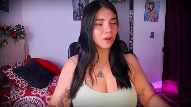 victoriaasaenz  online show from 05-29-26, 12:52
