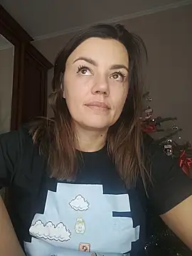 Snapshot of KrissSexi chatting on 01-07-26, 10:51 KrissSexi online show from 01-07-26, 10:51