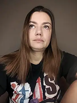 Snapshot of KrissSexi chatting on 02-14-26, 05:59 KrissSexi online show from 02-14-26, 05:59