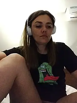 KrissSexi online show from 06-20-26, 10:34
