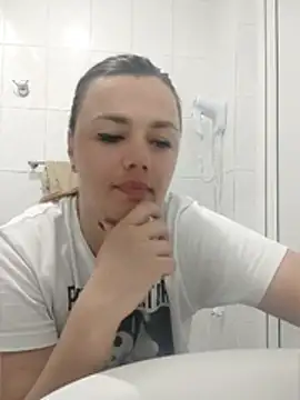 KrissSexi online show from 06-23-26, 12:14