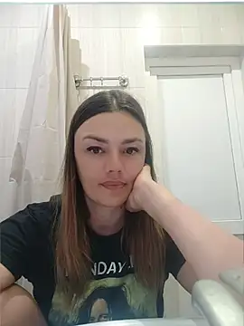 KrissSexi online show from 07-08-26, 03:44
