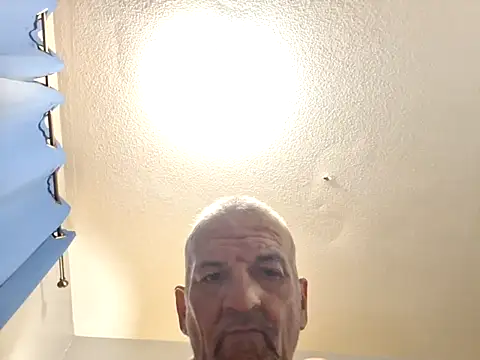 bigmack8810 online show from 10-29-25, 09:00