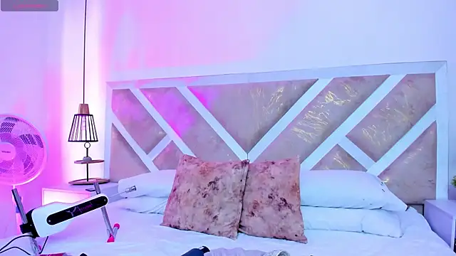 ZiaCalifa online show from 02-21-26, 12:17