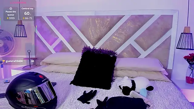 ZiaCalifa online show from 04-06-26, 11:22