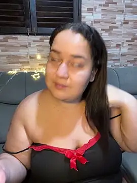 MinaBoss online show from 04-28-26, 03:00