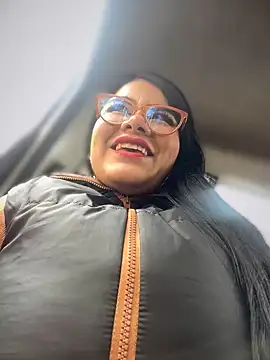 Snapshot of Insane_Issa chatting on 12-07-24, 04:47 Insane Issa online show from 12-07-24, 04:47