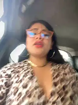 Snapshot of Insane_Issa chatting on 12-21-24, 07:06 Insane Issa online show from 12-21-24, 07:06