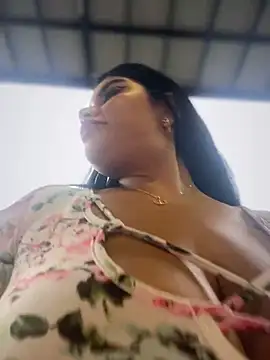 Snapshot of Insane_Issa chatting on 03-09-25, 09:36 Insane Issa online show from 03-09-25, 09:36