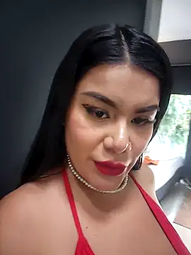 Snapshot of Insane_Issa chatting on 09-23-25, 03:37 Insane Issa online show from 09-23-25, 03:37