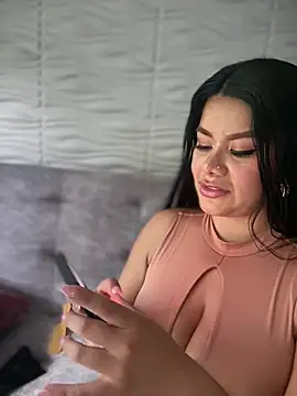 Snapshot of Insane_Issa chatting on 01-09-26, 05:26 Insane Issa online show from 01-09-26, 05:26