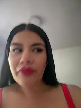 Snapshot of Insane_Issa chatting on 02-17-26, 07:42 Insane Issa online show from 02-17-26, 07:42