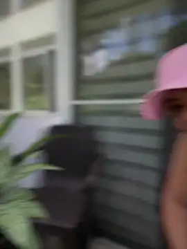 Snapshot of Insane_Issa chatting on 02-28-26, 07:15 Insane Issa online show from 02-28-26, 07:15