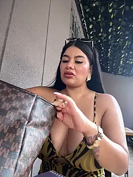 Snapshot of Insane_Issa chatting on 03-02-26, 08:26 Insane Issa online show from 03-02-26, 08:26