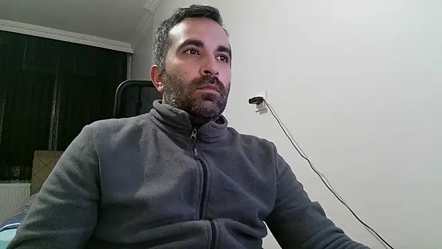 Snapshot of tgltplsr chatting on 12-24-24, 09:33 tgltplsr online show from 12-24-24, 09:33