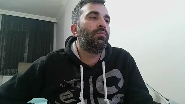 Snapshot of tgltplsr chatting on 01-29-25, 01:58 tgltplsr online show from 01-29-25, 01:58