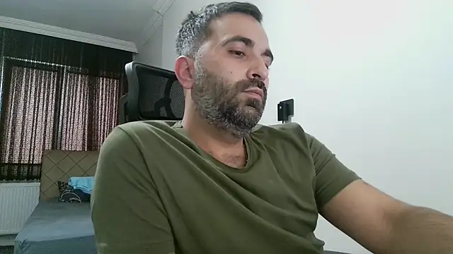Snapshot of tgltplsr chatting on 09-14-25, 04:00 tgltplsr online show from 09-14-25, 04:00