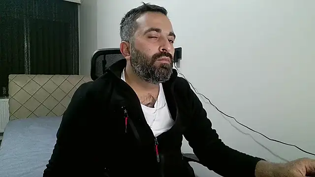 Snapshot of tgltplsr chatting on 11-18-25, 10:03 tgltplsr online show from 11-18-25, 10:03