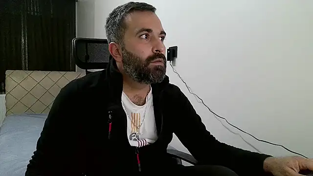 Snapshot of tgltplsr chatting on 11-22-25, 04:11 tgltplsr online show from 11-22-25, 04:11