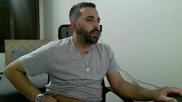 Snapshot of tgltplsr chatting on 01-08-26, 06:43 tgltplsr online show from 01-08-26, 06:43