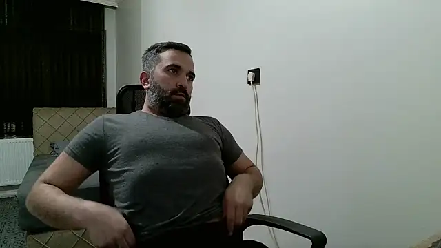 Snapshot of tgltplsr chatting on 02-19-26, 10:28 tgltplsr online show from 02-19-26, 10:28