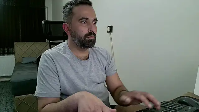 Snapshot of tgltplsr chatting on 02-27-26, 11:27 tgltplsr online show from 02-27-26, 11:27