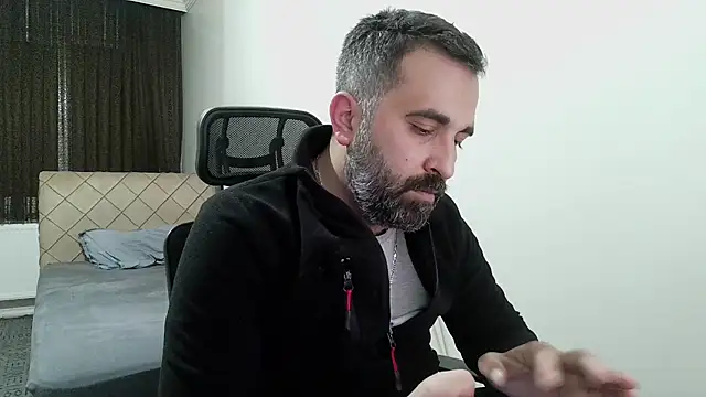 Snapshot of tgltplsr chatting on 03-08-26, 07:50 tgltplsr online show from 03-08-26, 07:50