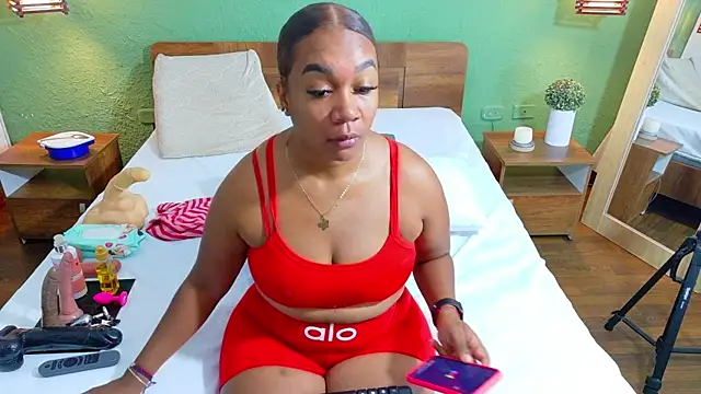 Snapshot of dannaahbrown chatting on 02-12-25, 07:35 dannaahbrown online show from 02-12-25, 07:35