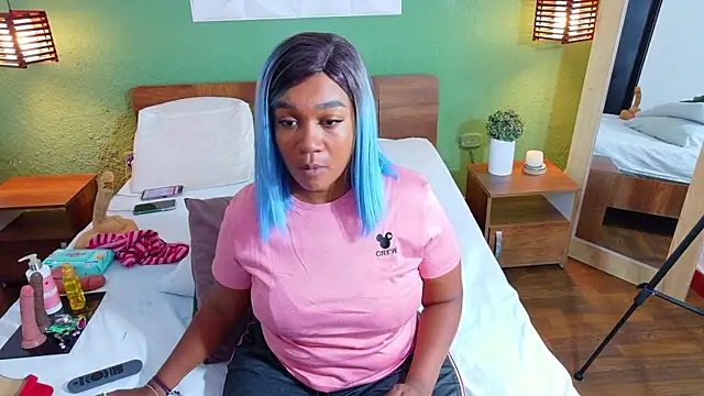 Snapshot of dannaahbrown chatting on 10-03-25, 08:06 dannaahbrown online show from 10-03-25, 08:06