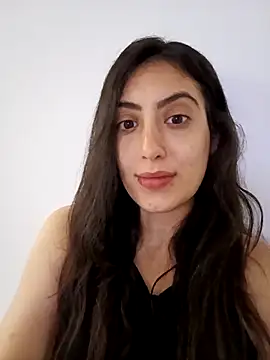 Snapshot of MIYESSI chatting on 02-07-26, 10:02 MIYESSI online show from 02-07-26, 10:02