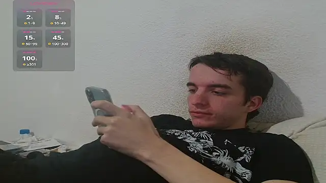 Snapshot of Tombgy07 chatting on 03-04-26, 08:59 Tombgy07 online show from 03-04-26, 08:59