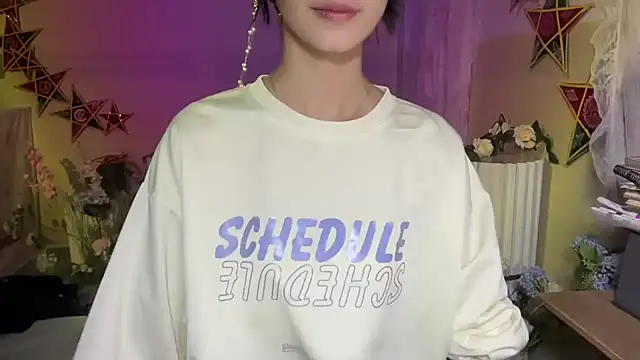 Snapshot of Your-Sunshine chatting on 09-29-25, 04:56 Your-Sunshine online show from 09-29-25, 04:56
