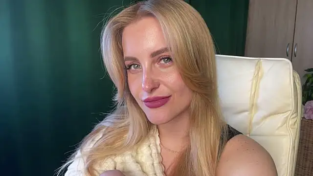Snapshot of anita_blairr chatting on 05-18-26, 04:07 anita blairr online show from 05-18-26, 04:07