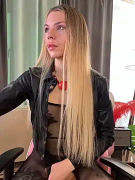 KittyKatyDream online show from 04-26-26, 01:42