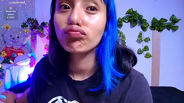 tati cardenas online show from 12-23-25, 05:05