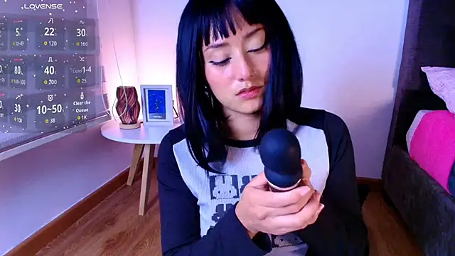 tati cardenas online show from 07-31-26, 04:23
