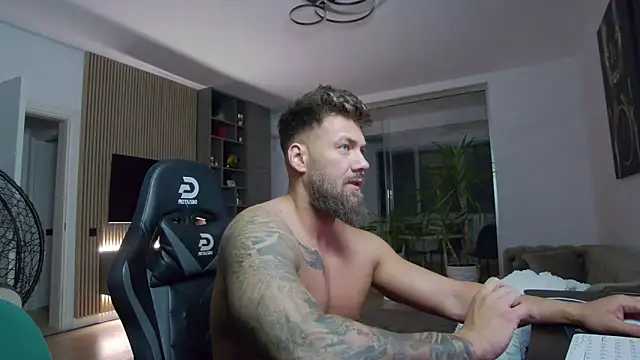 UbbeViking online show from 01-12-25, 06:38