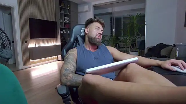 UbbeViking online show from 01-22-25, 05:59